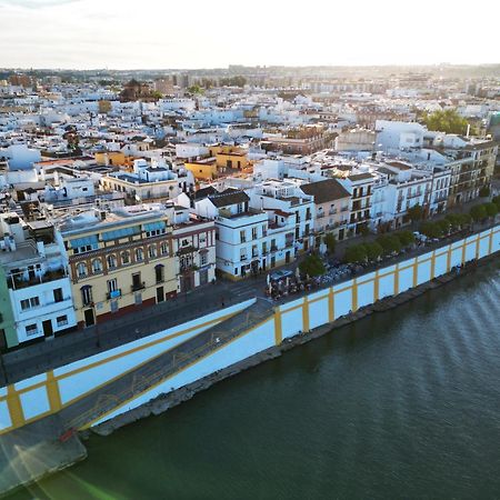Apartamento Wonderful Duplex In Calle Betis Sevilla Exterior foto